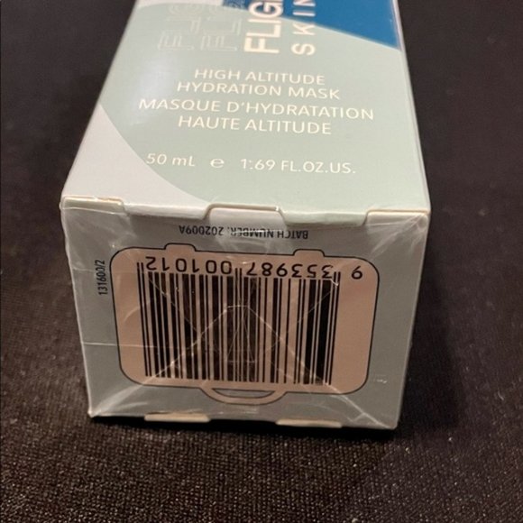 NIB Flight Mode Skincare High Altitude Hydrating Mask NEW Skin Care - Picture 3 of 4